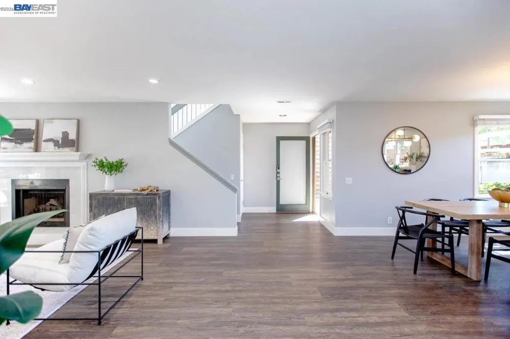 641 Centre Ct Alameda, CA 94502