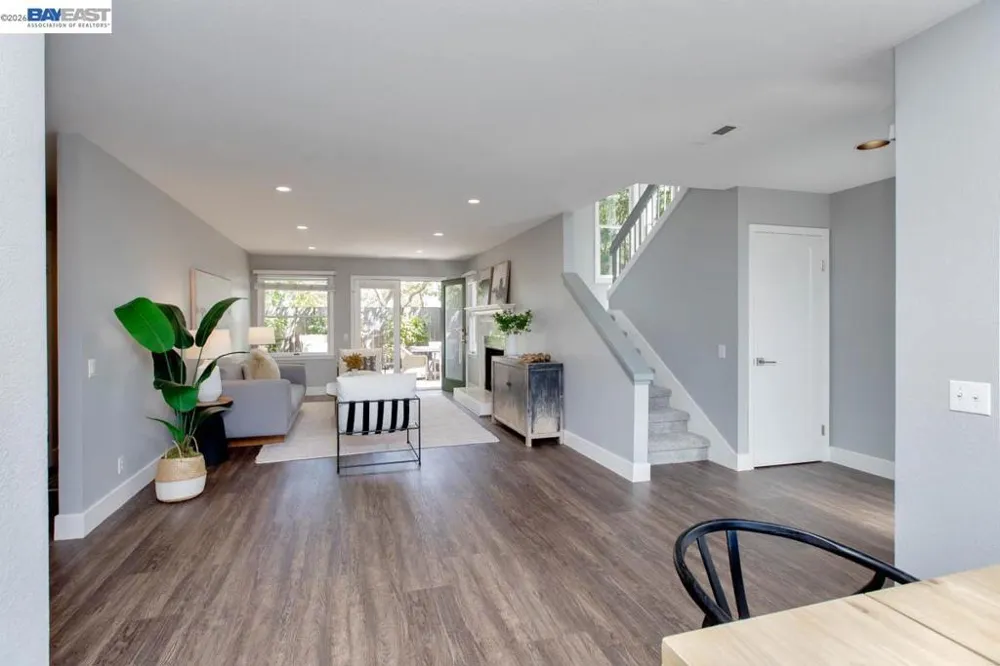 641 Centre Ct Alameda, CA 94502