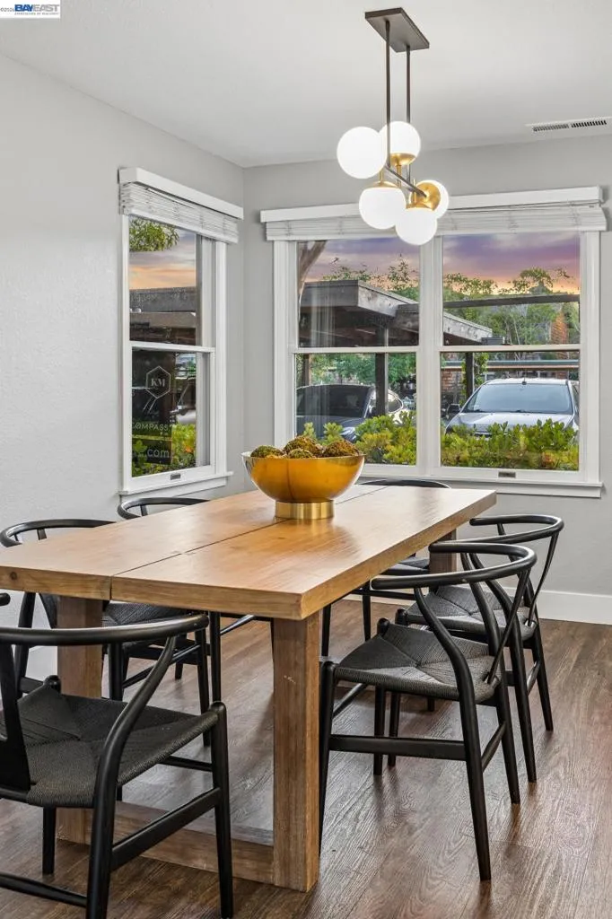 641 Centre Ct Alameda, CA 94502