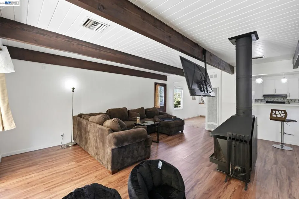 137 Viewmont Avenue Vallejo, CA 94590