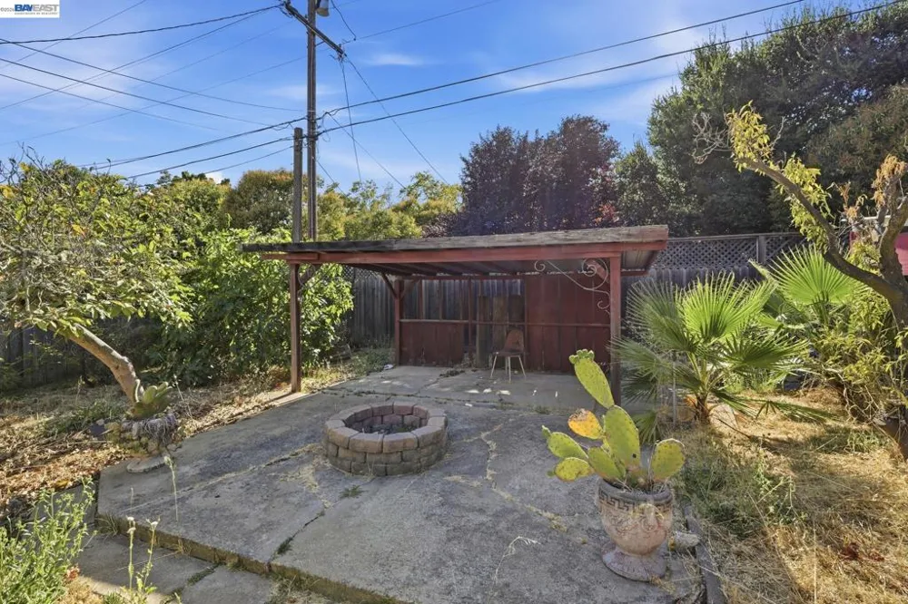 137 Viewmont Avenue Vallejo, CA 94590