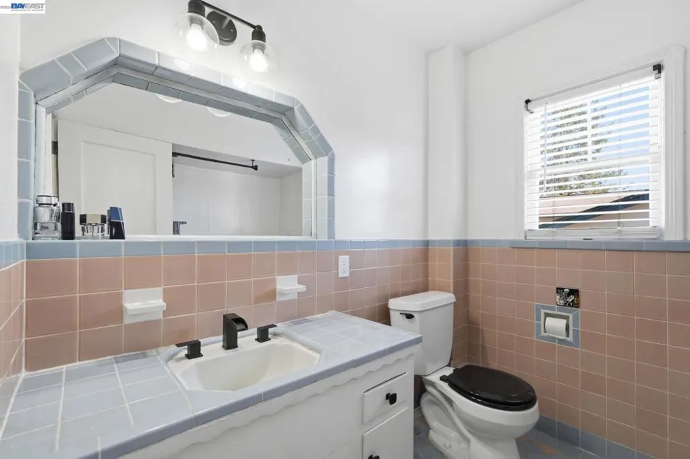 137 Viewmont Avenue Vallejo, CA 94590