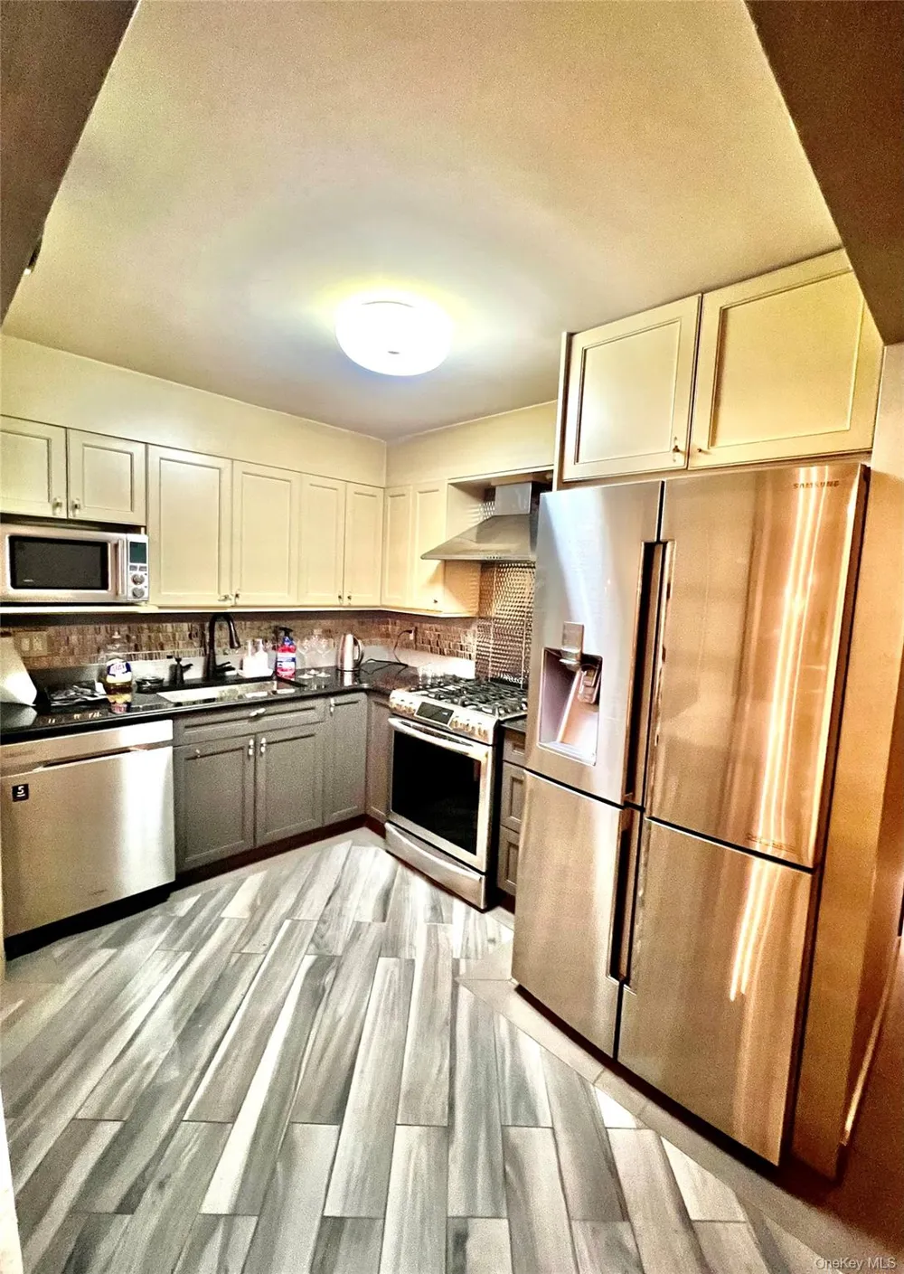 210-19 26th Avenue #TL Bayside, NY 11360