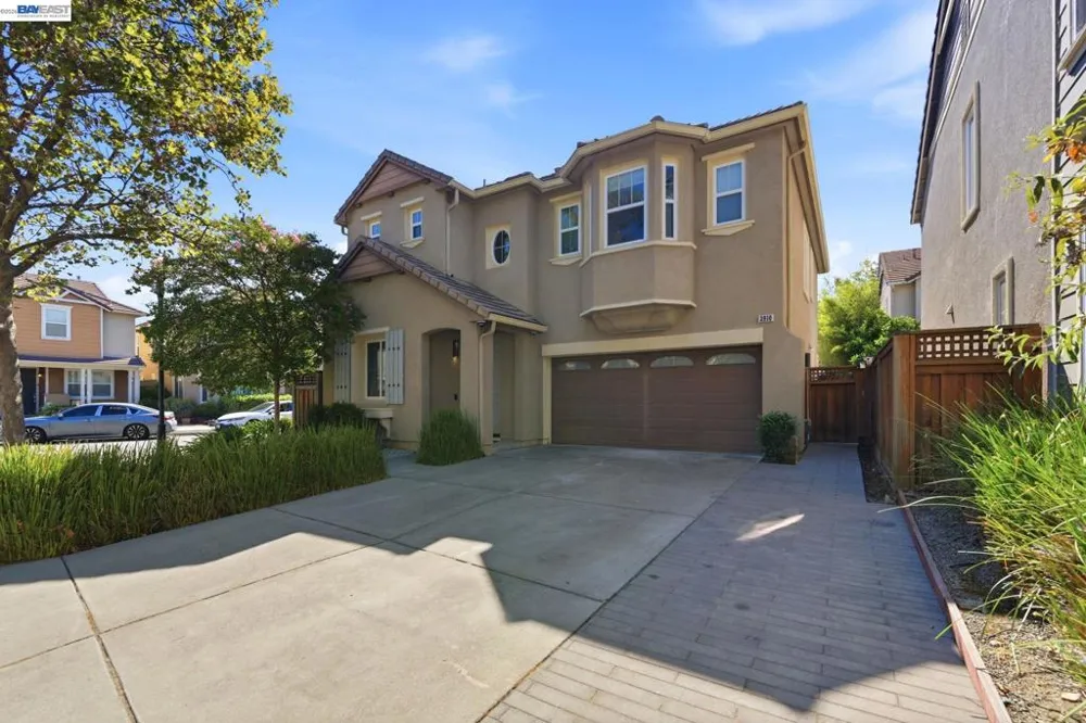 3910 Hidden Grove Ln Concord, CA 94519