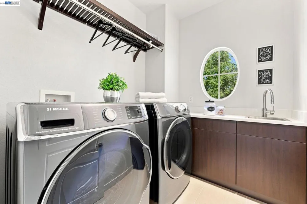 3910 Hidden Grove Ln Concord, CA 94519