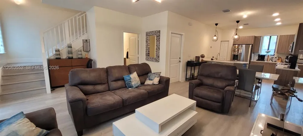 4682 NW 83rd Ave Doral, FL 33166