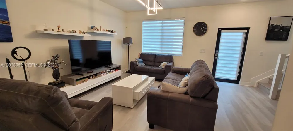 4682 NW 83rd Ave Doral, FL 33166