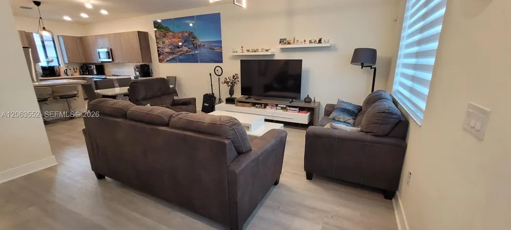 4682 NW 83rd Ave Doral, FL 33166