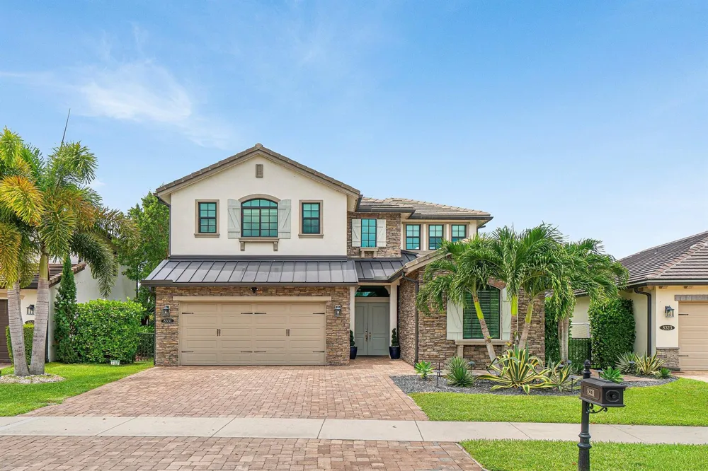 8331 Grand Prix Lane Boynton Beach, FL 33472