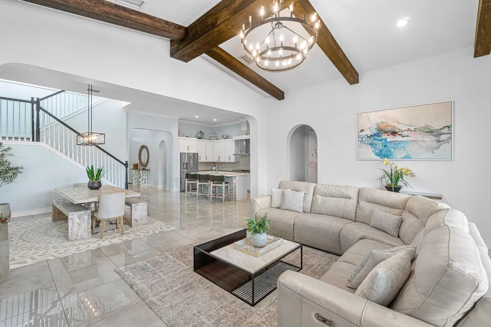 8331 Grand Prix Lane Boynton Beach, FL 33472