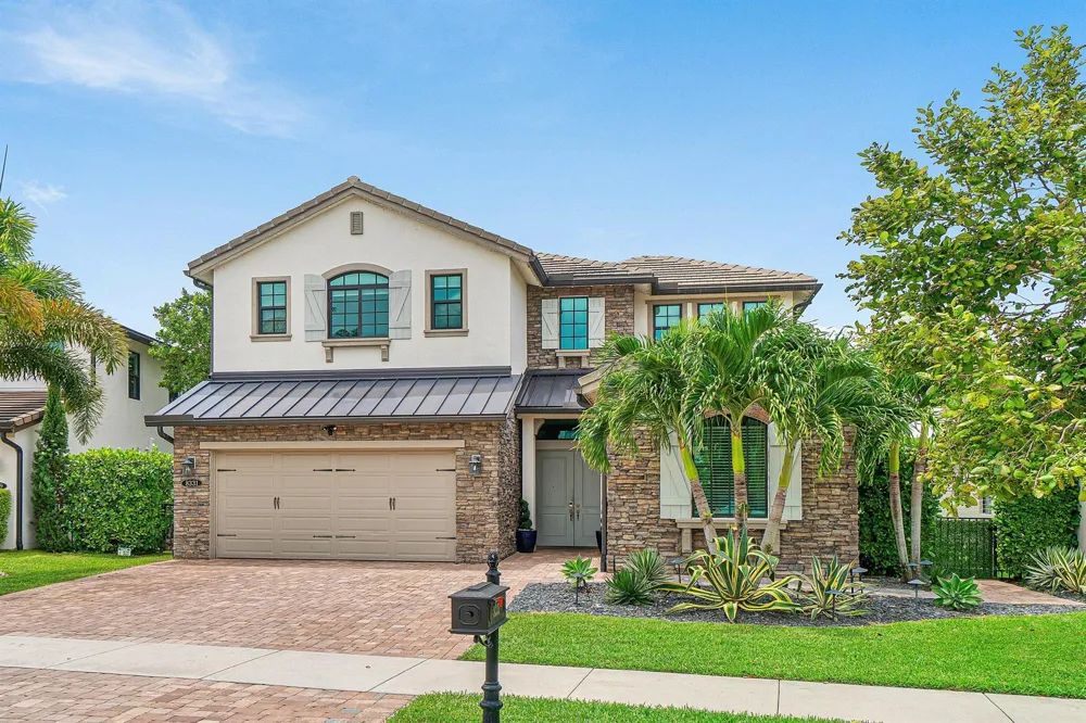 8331 Grand Prix Lane Boynton Beach, FL 33472