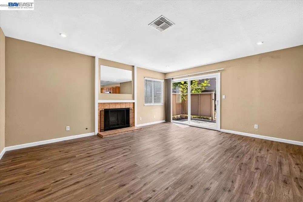 3901 Clayton Rd. #26 Concord, CA 94521