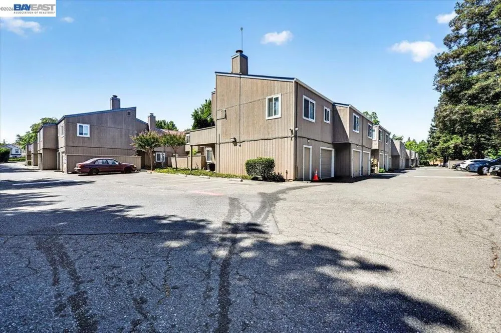 3901 Clayton Rd. #26 Concord, CA 94521