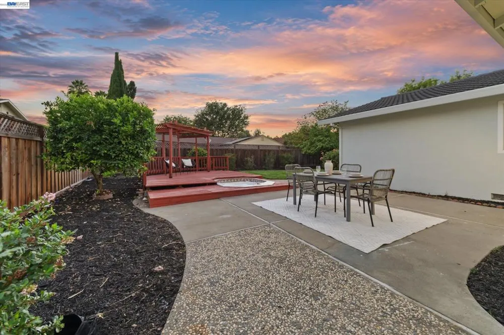 2764 Willowren Way Pleasanton, CA 94566
