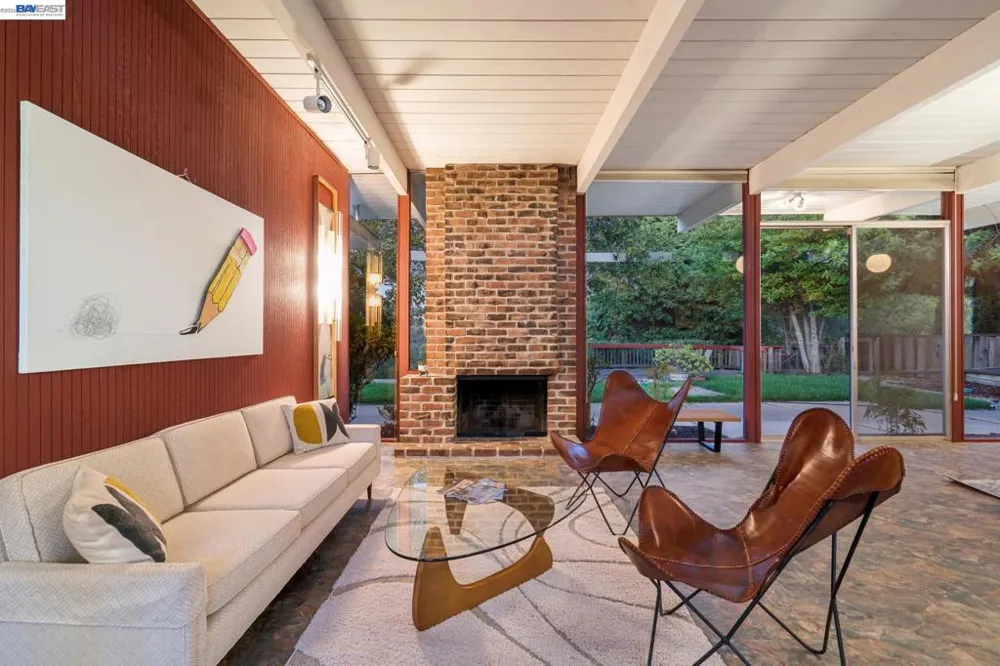 5427 Greenridge Rd Castro Valley, CA 94552