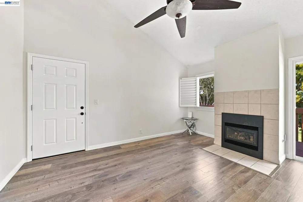 3419 Pennsylvania Cmn Fremont, CA 94536