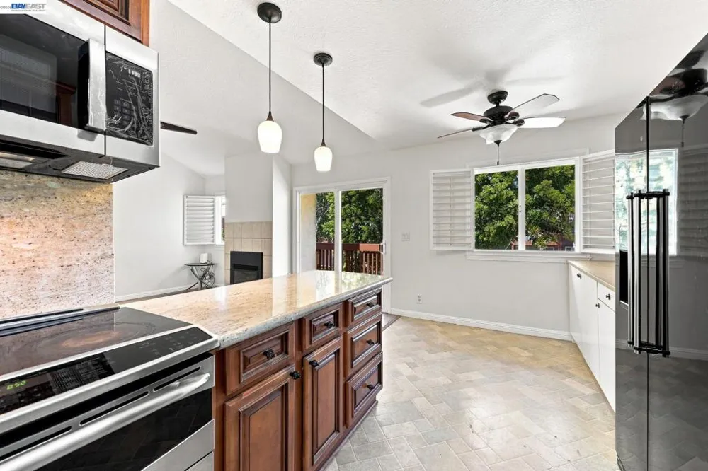 3419 Pennsylvania Cmn Fremont, CA 94536