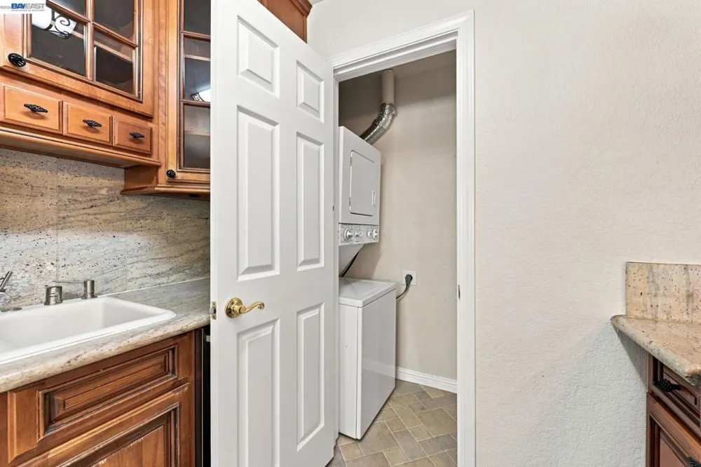 3419 Pennsylvania Cmn Fremont, CA 94536