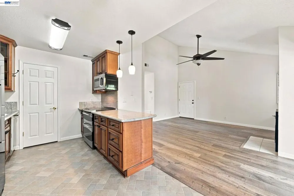 3419 Pennsylvania Cmn Fremont, CA 94536