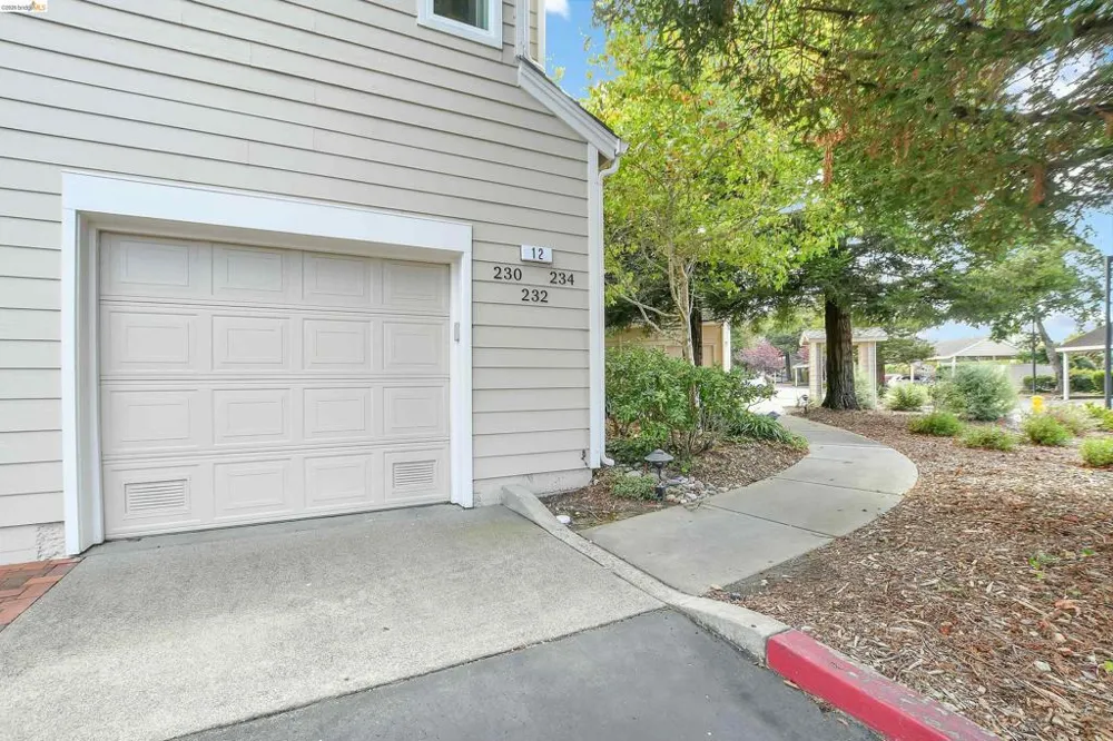 230 Amesport Landing Half Moon Bay, CA 94019