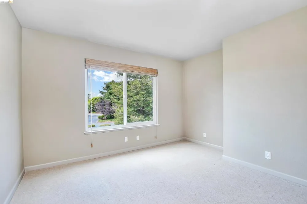 230 Amesport Landing Half Moon Bay, CA 94019