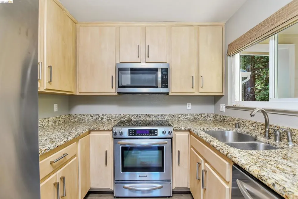 230 Amesport Landing Half Moon Bay, CA 94019