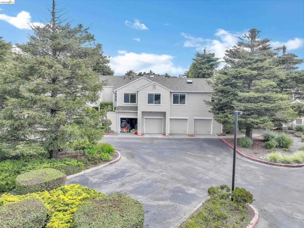 230 Amesport Landing Half Moon Bay, CA 94019