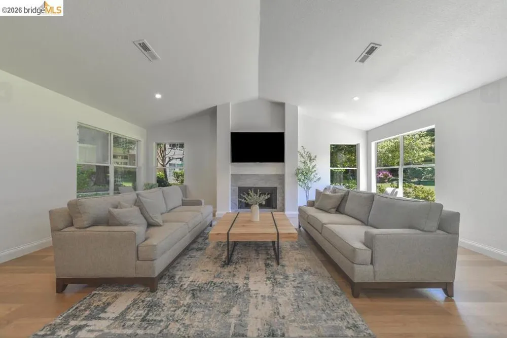 230 Amesport Landing Half Moon Bay, CA 94019