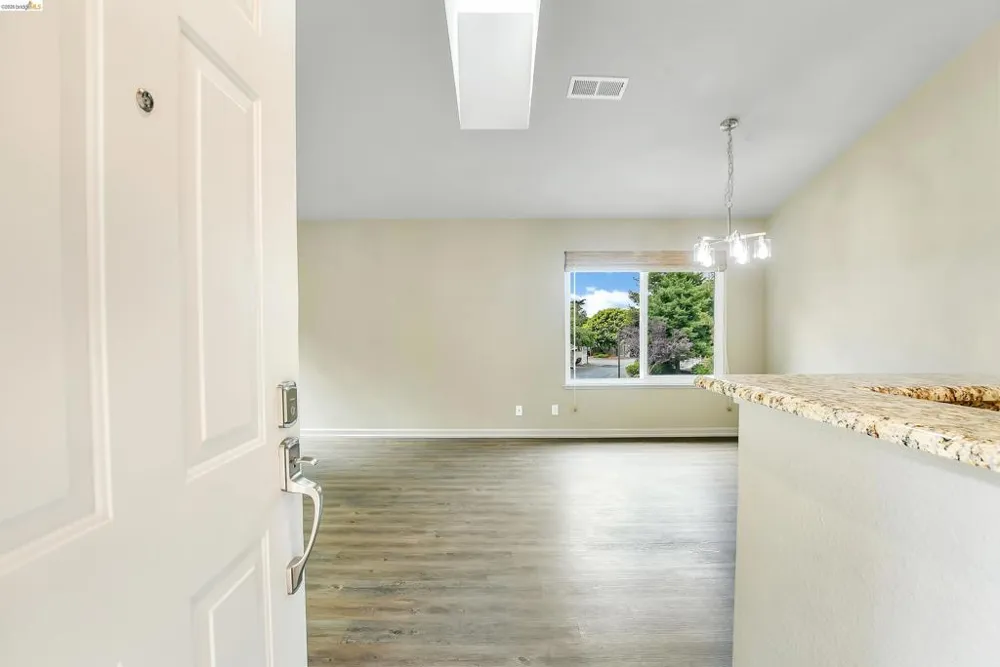 230 Amesport Landing Half Moon Bay, CA 94019