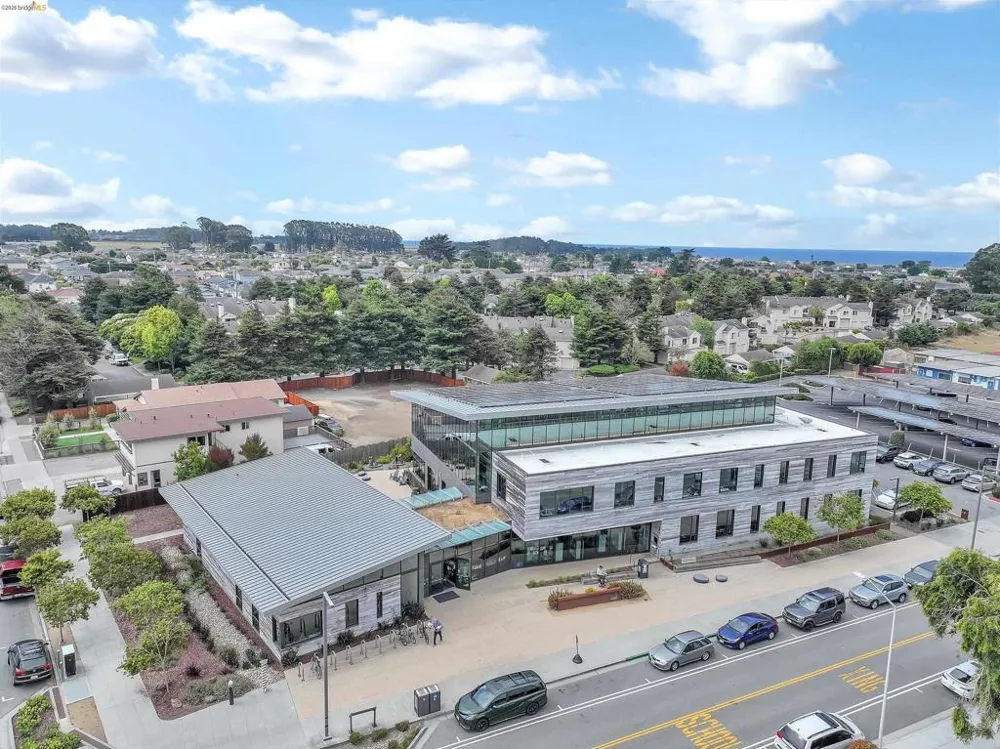 230 Amesport Landing Half Moon Bay, CA 94019