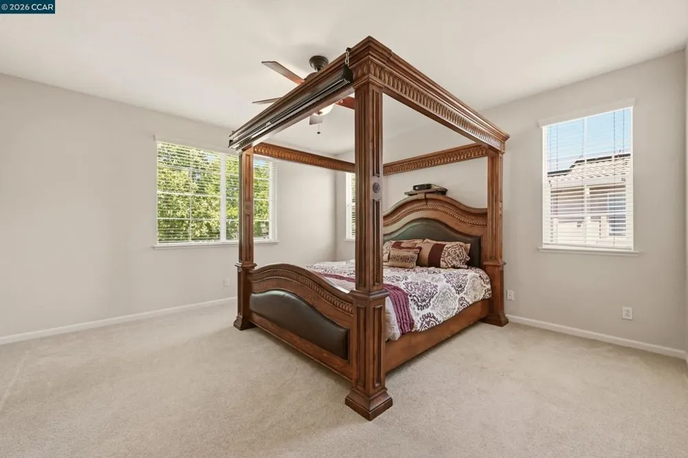 19 Renoir Ct Oakley, CA 94561