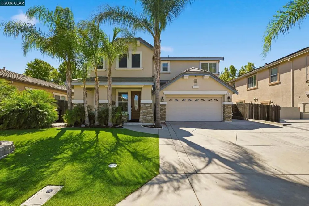 19 Renoir Ct Oakley, CA 94561