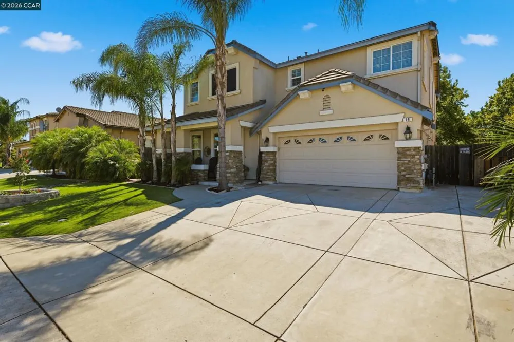19 Renoir Ct Oakley, CA 94561