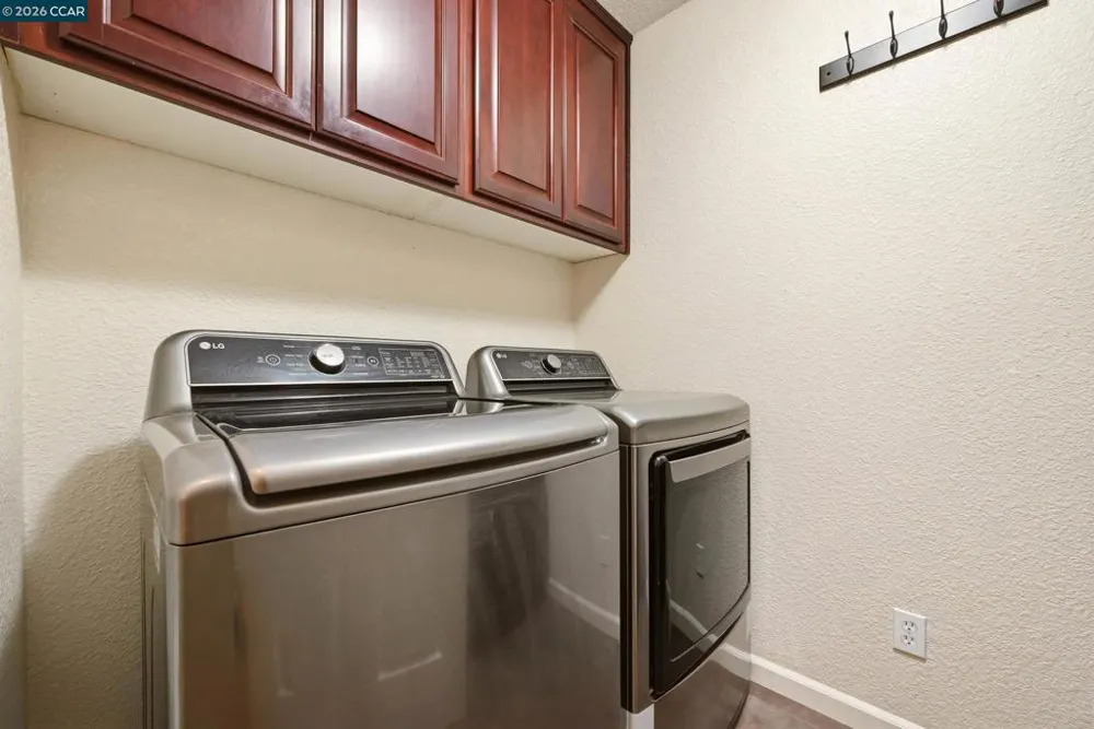 19 Renoir Ct Oakley, CA 94561