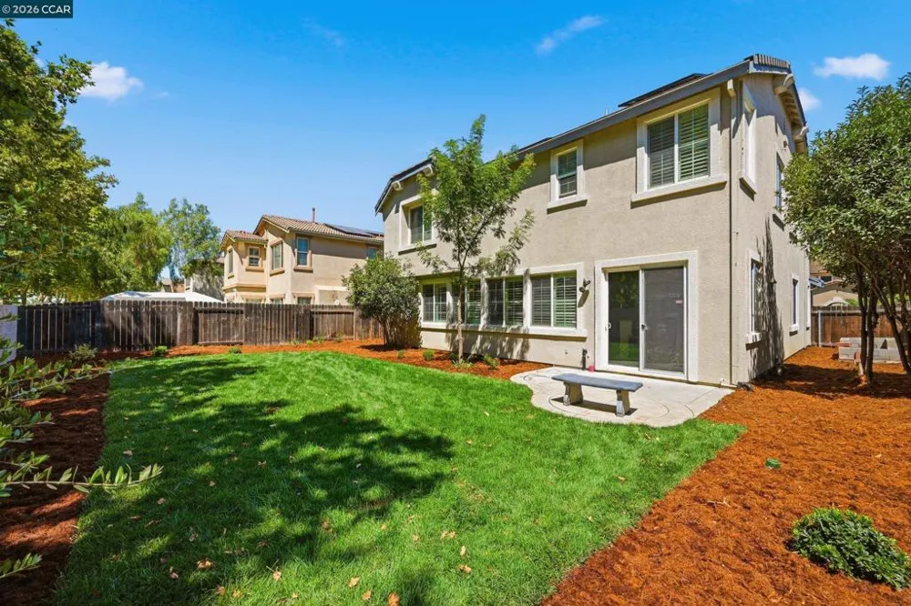 19 Renoir Ct Oakley, CA 94561