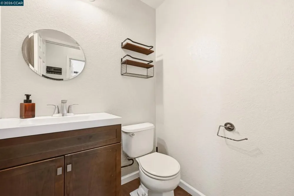 19 Renoir Ct Oakley, CA 94561