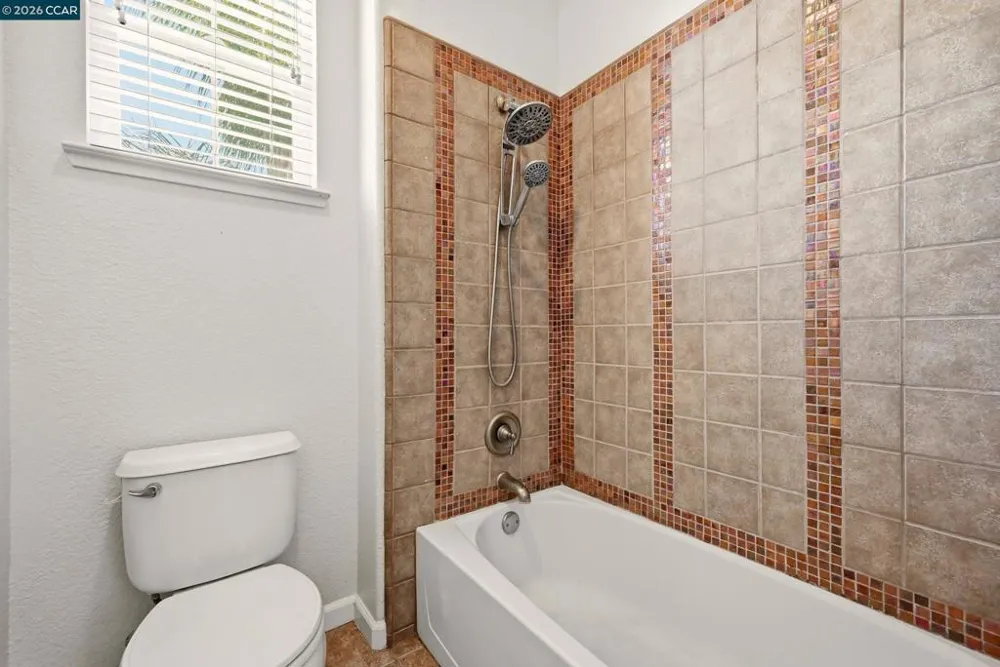 19 Renoir Ct Oakley, CA 94561