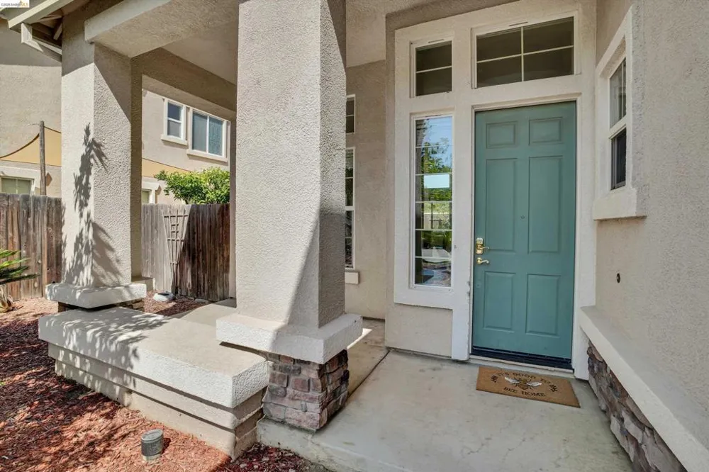 14 Renoir Ct Oakley, CA 94561