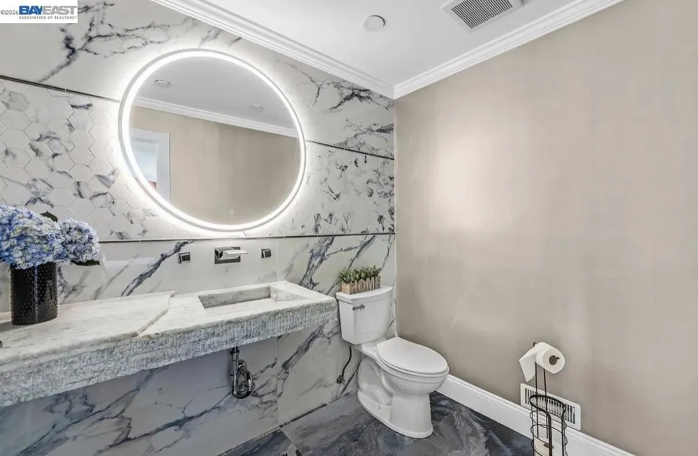 28016 Whitestone Ct Hayward, CA 94542