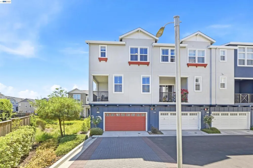 8540 Tailwind Ave Newark, CA 94560