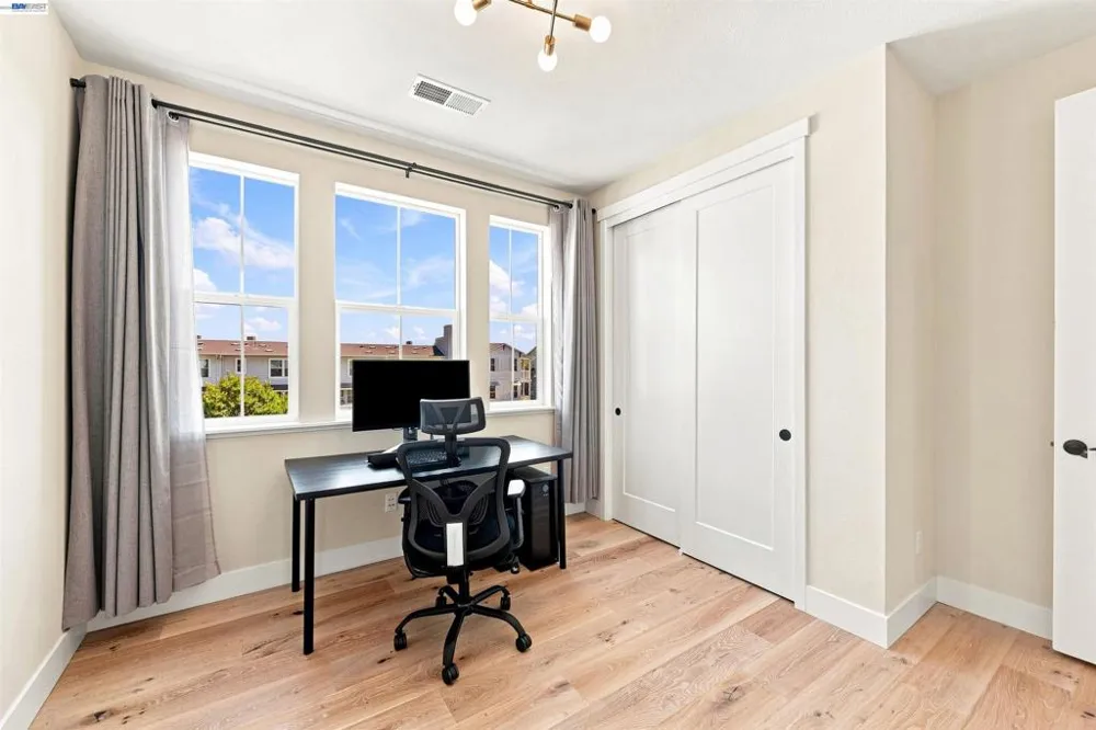 8540 Tailwind Ave Newark, CA 94560
