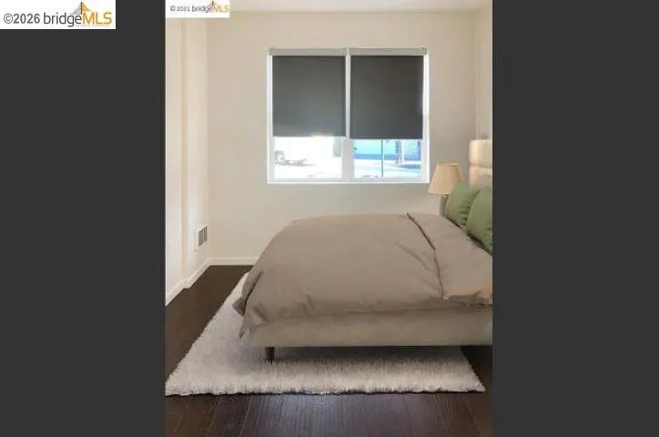 1121 40th ST #5102 Emeryville, CA 94608