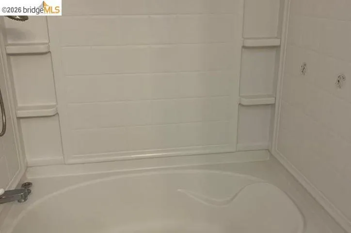 1121 40th ST #5102 Emeryville, CA 94608