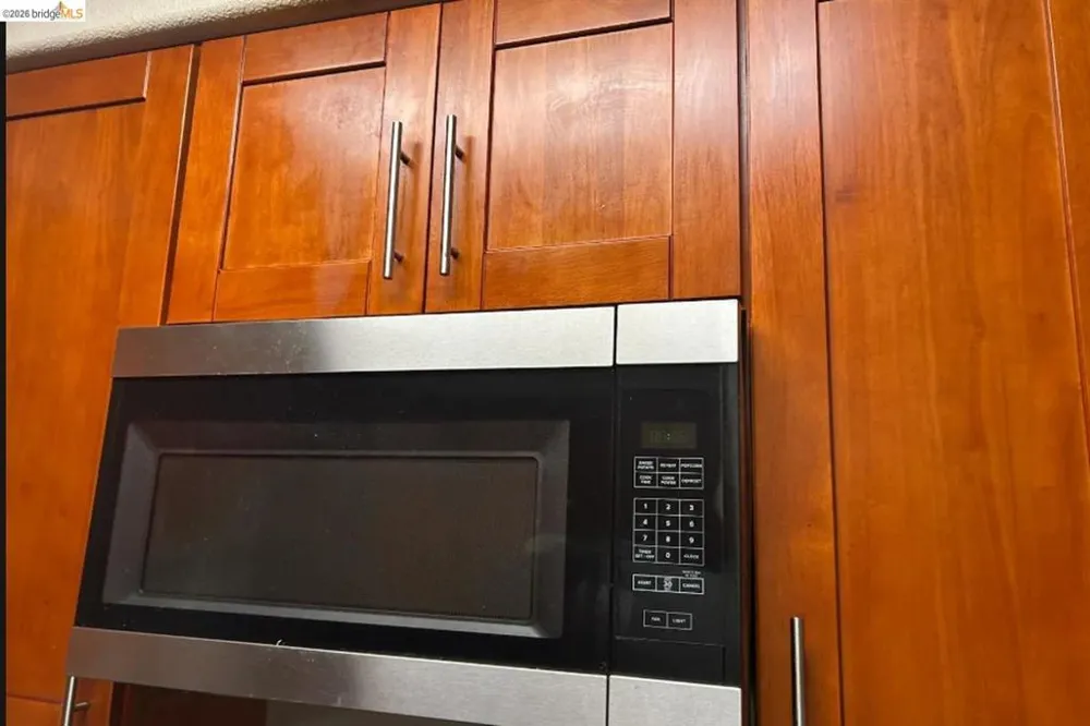 1121 40th ST #5102 Emeryville, CA 94608