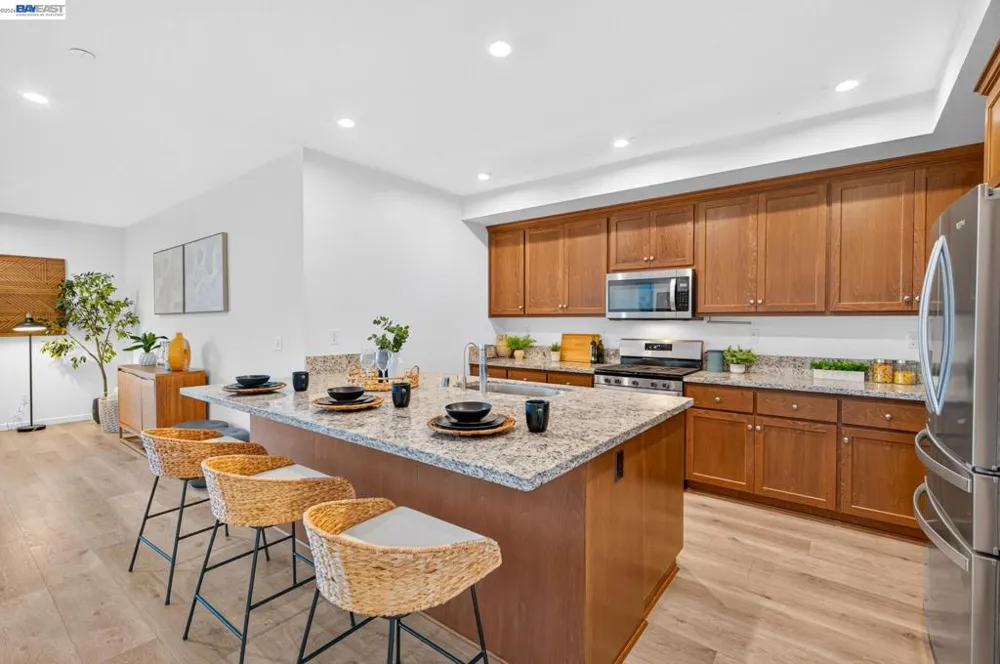 5471 Dublin Blvd Dublin, CA 94568