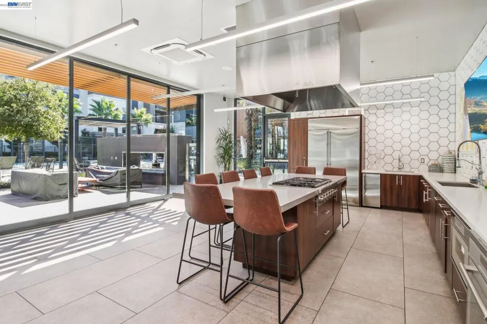 5471 Dublin Blvd Dublin, CA 94568