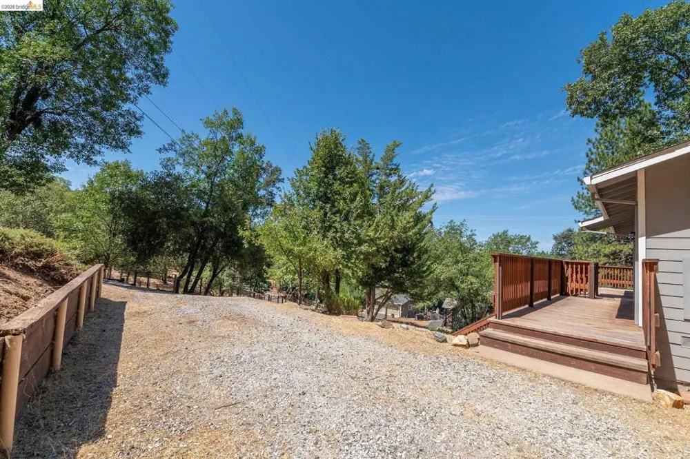 21657 Crystal Lake Dr Sonora, CA 95370