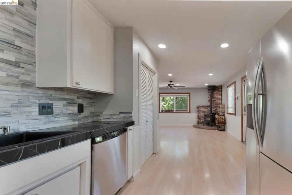 21657 Crystal Lake Dr Sonora, CA 95370