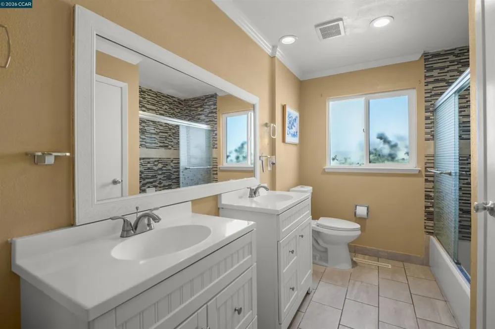 96 Corte Eulalia San Lorenzo, CA 94580