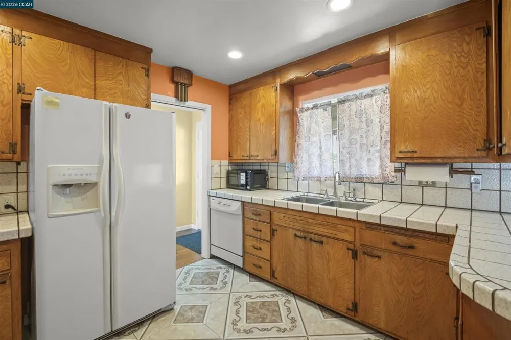 96 Corte Eulalia San Lorenzo, CA 94580